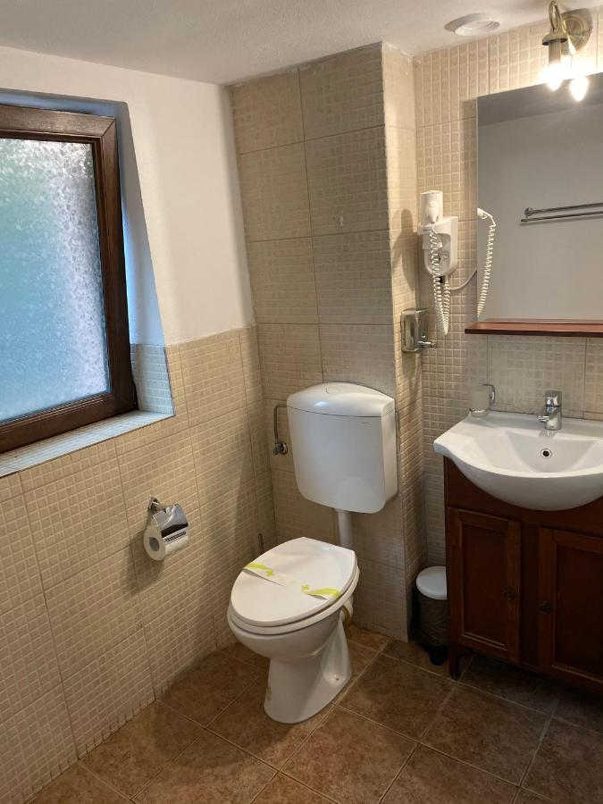Pensiunea Casa Rica Calimanesti Ngoại thất bức ảnh