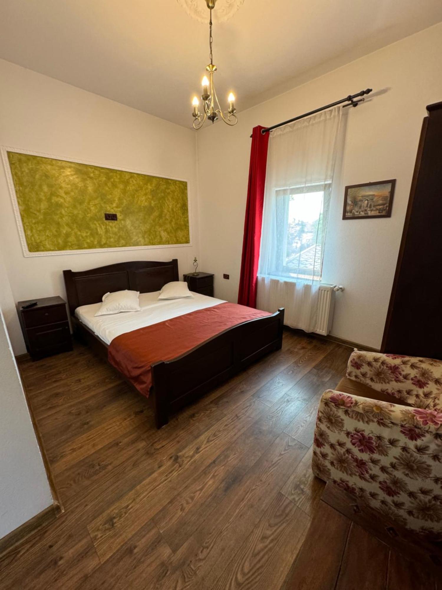 Pensiunea Casa Rica Calimanesti Ngoại thất bức ảnh
