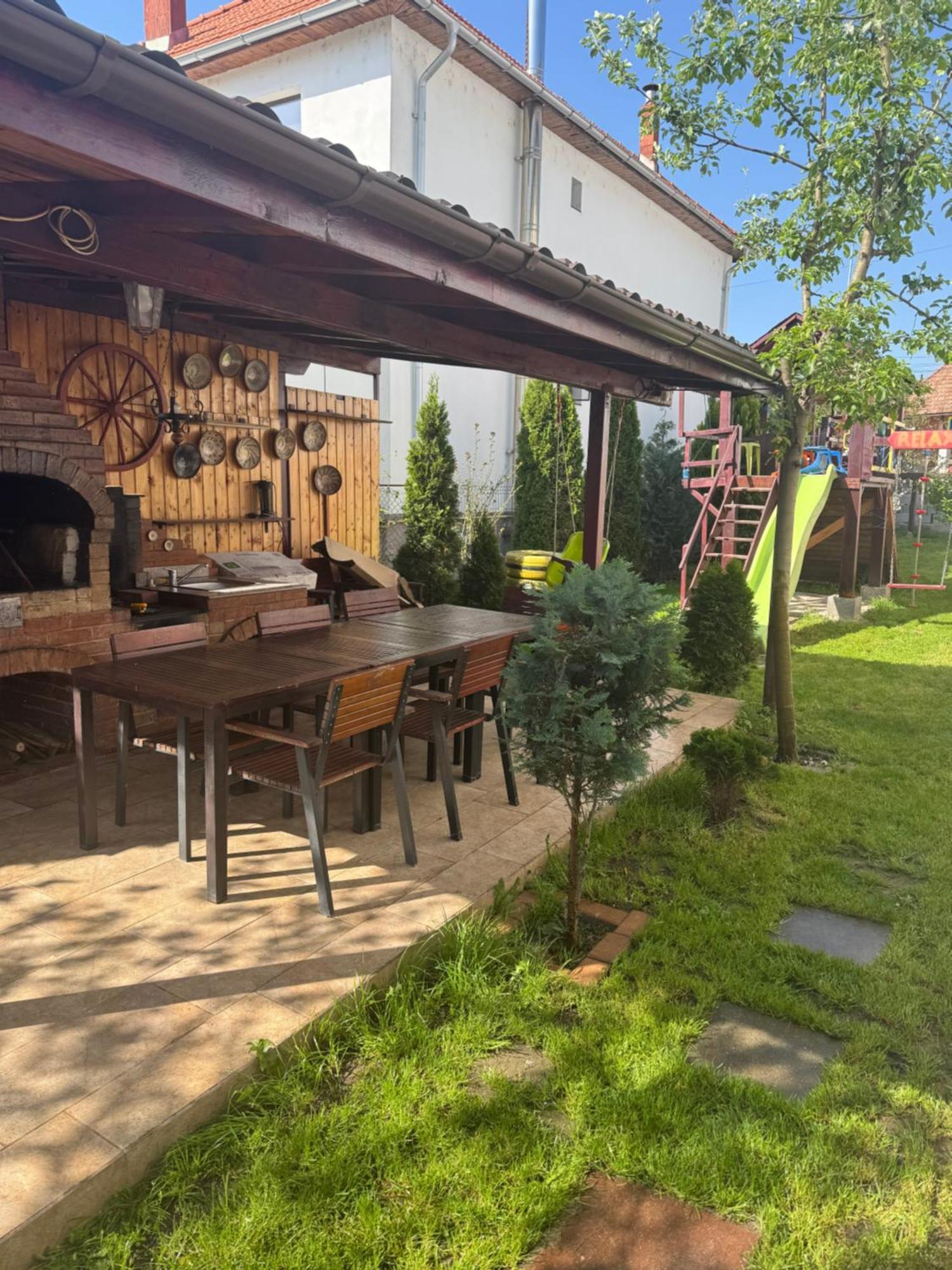 Pensiunea Casa Rica Calimanesti Ngoại thất bức ảnh